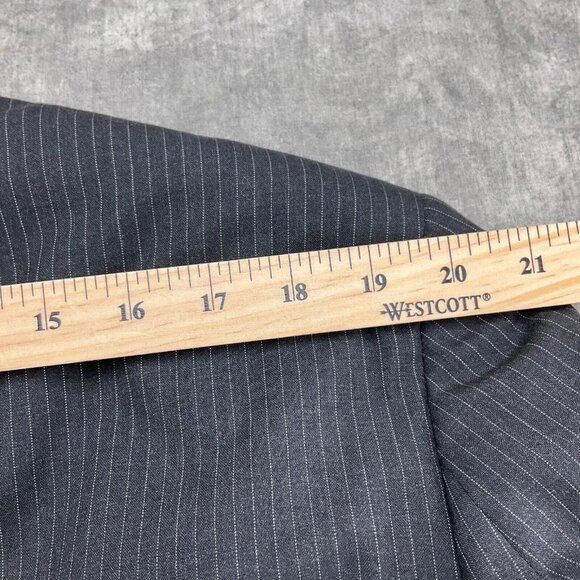 Jos A Bank Suit Men 43R 36W x 31L Gray White Pinstripe Wool Classic Career 2pc - Picture 7 of 16
